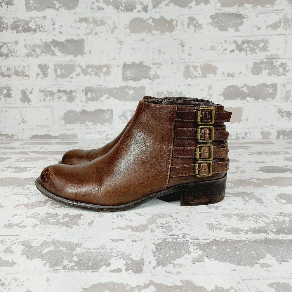 Franco Sarto Cyan Brown Leather Heels Side Zipper Buckle Detail Ankle Boots T572